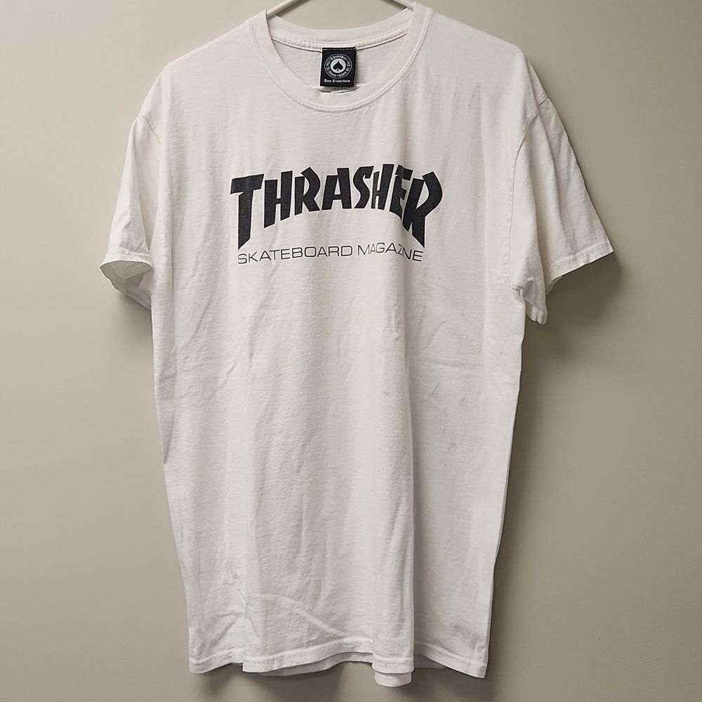 Thrasher Skateboard Magazine T-shirt L